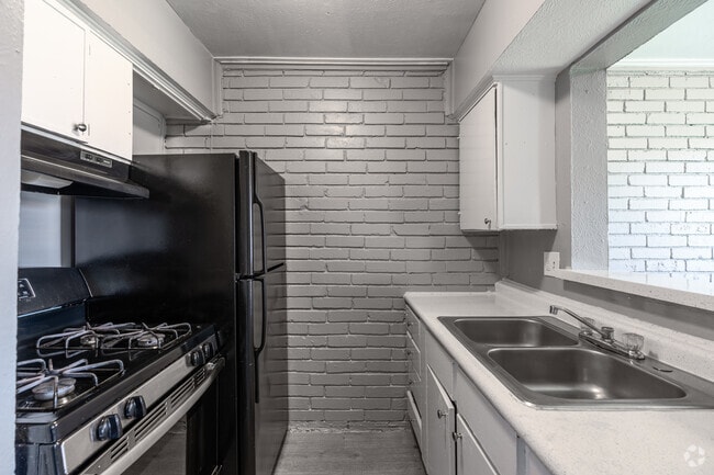 Interior Photo - Neuvo Rayo