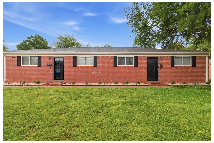 Building Photo - 361 Cherry St