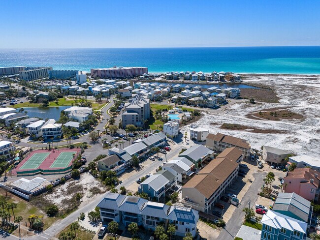 Building Photo - 16 Gulf Breeze Ct