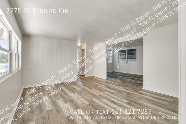Building Photo - 7275 SE Redbird Cir