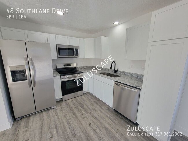 Building Photo - 48 Southlane Dr