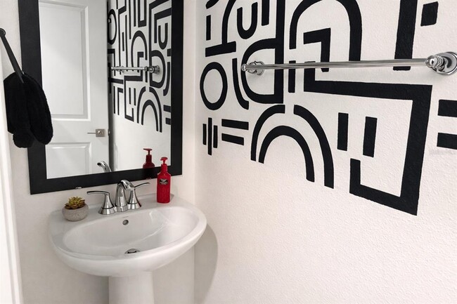 Building Photo - 1536 Mirabella Cir