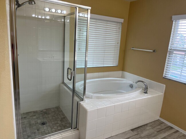 Building Photo - Beautiful Corner lot home in gated community.
