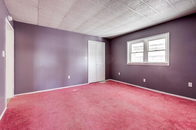 Building Photo - AVAILABLE NOW! 3 bed, 2 bath AMAZING House in Allentown!!!