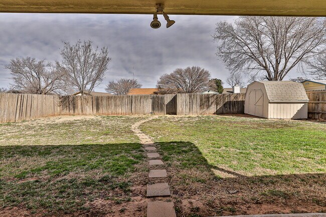 Building Photo - Wonderful Home in South Lubbock!