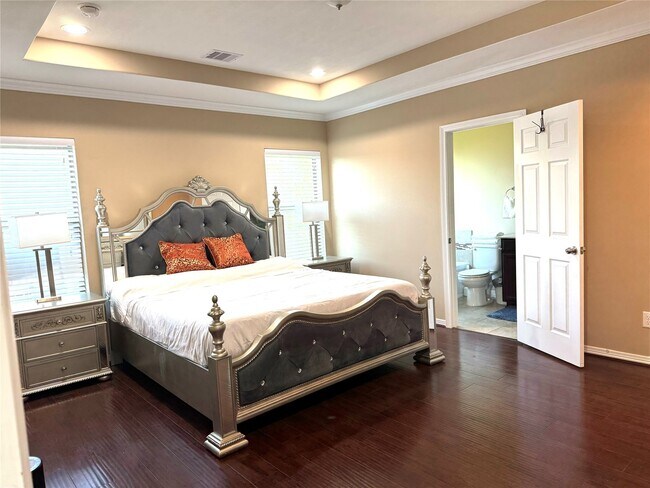 Building Photo - 4118 Ponderosa Hills Ln
