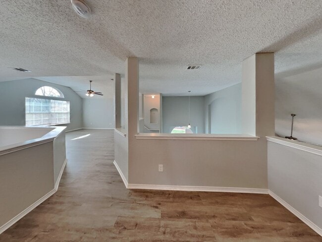 Building Photo - Beautiful 4BR Home in Denton with Fireplace, Fenced Yard & Garage