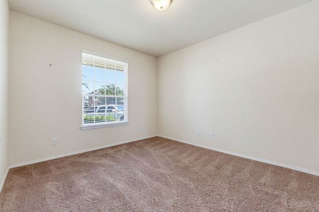 Building Photo - 9701 Raeburn Court