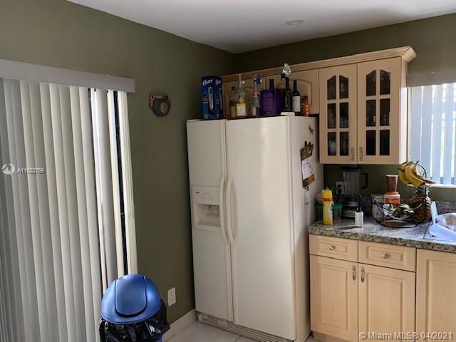 Building Photo - 9516 SW 148th Avenue Cir E