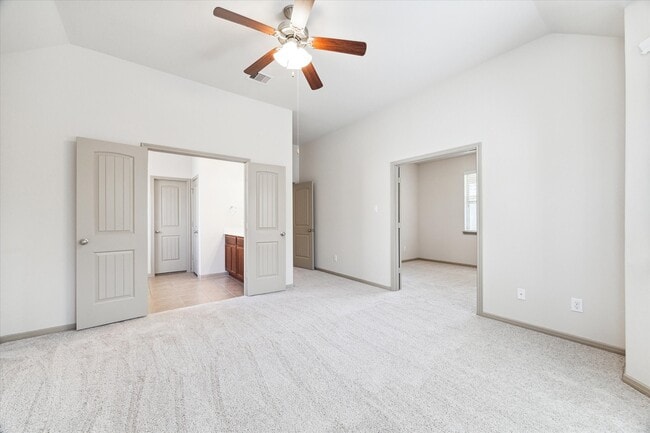 Building Photo - 24127 Via Renata Dr