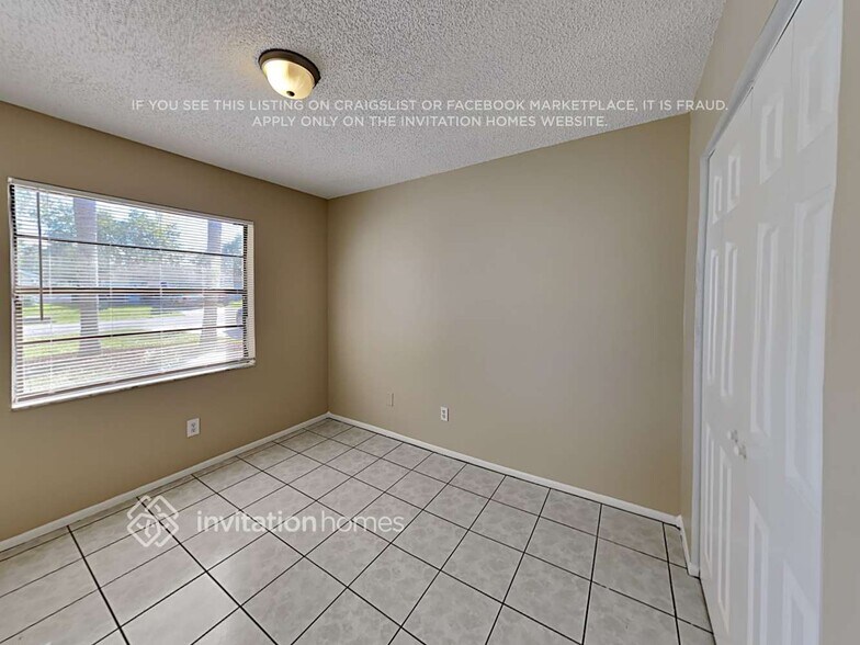 Building Photo - 3319 Fox Ridge Dr