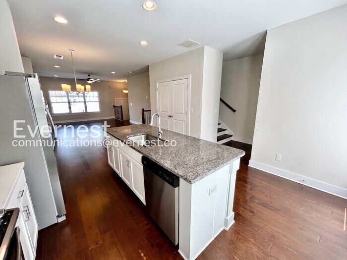 Building Photo - 3783 Oxford Cir