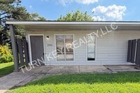 Building Photo - Newly Rennovated Condo for rent in Grayson Valley