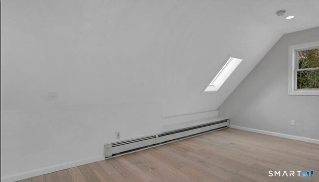 Building Photo - 90 Beckett Ave