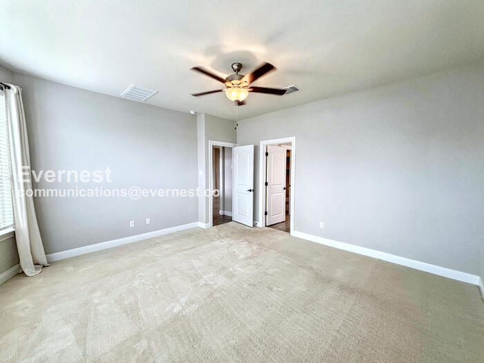 Building Photo - 416 Spoleto Dr