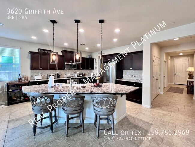 Building Photo - 3620 Griffith Ave