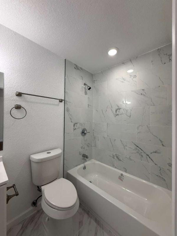 Building Photo - 2707 Alan Shepard Dr