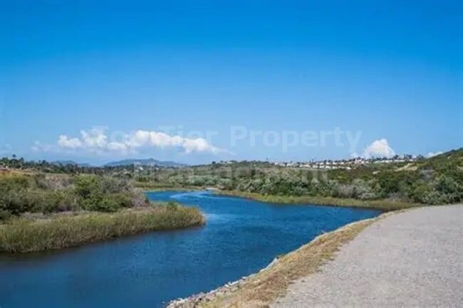 Building Photo - ***Gorgeous 4 bed / 3 bath / 2,585 sqft House in Calavera Hills - Available 07/01***