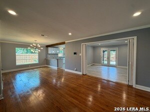 Building Photo - 2555 W Kings Hwy