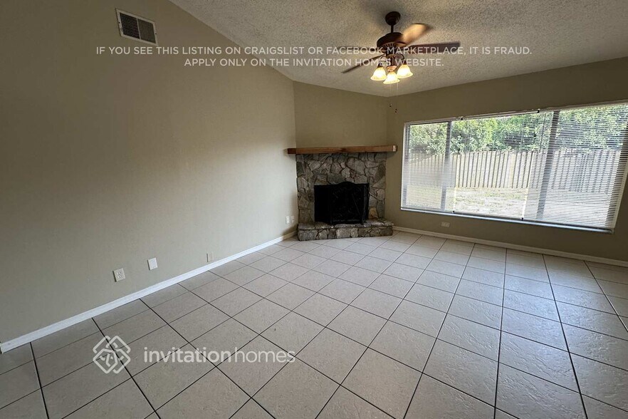 Building Photo - 4129 Yellowwood Dr