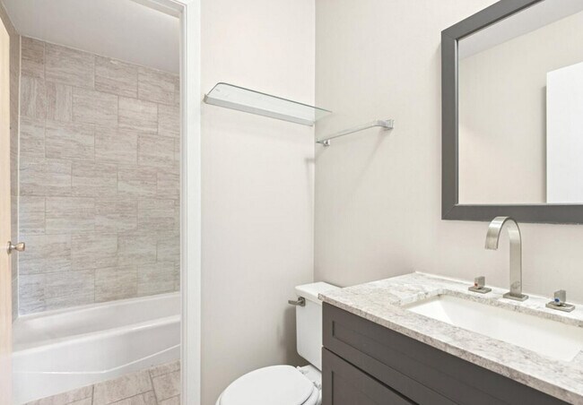 Building Photo - 11 Echo Ct