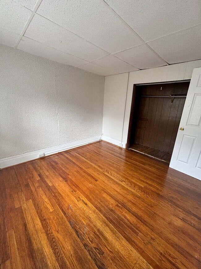 Building Photo - 128-130 Mildred Ave.