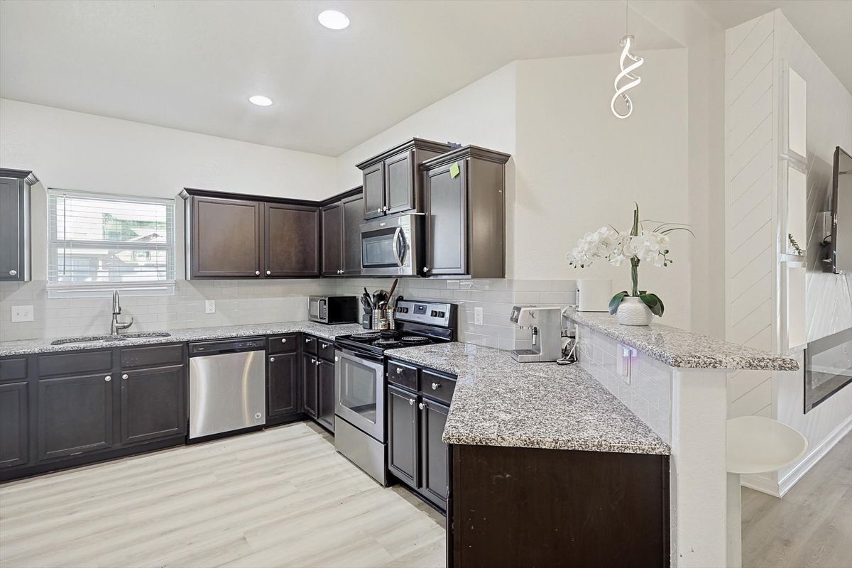 Building Photo - 1544 Conley Ln