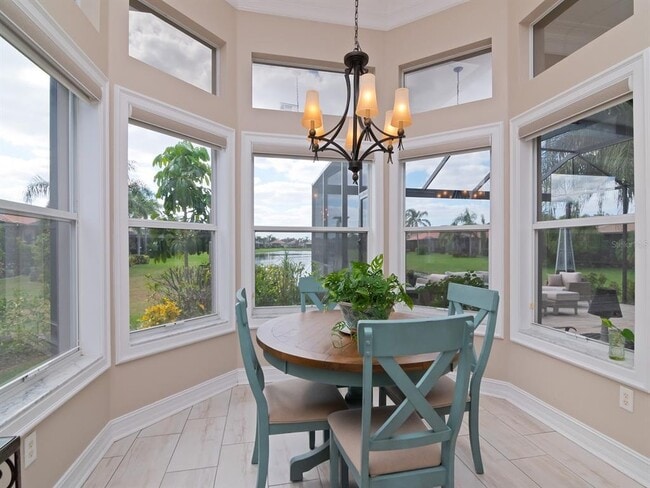 Building Photo - 5011 Sandy Brook Cir