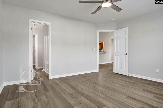 Building Photo - 513 Lanesborough Dr