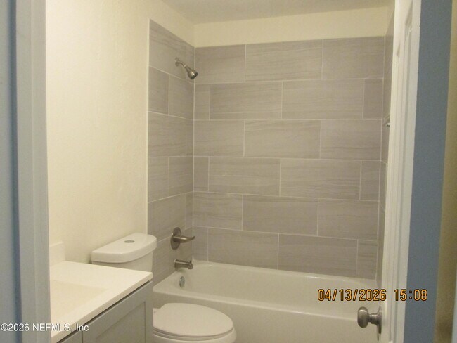 Building Photo - 1200 Bretta St