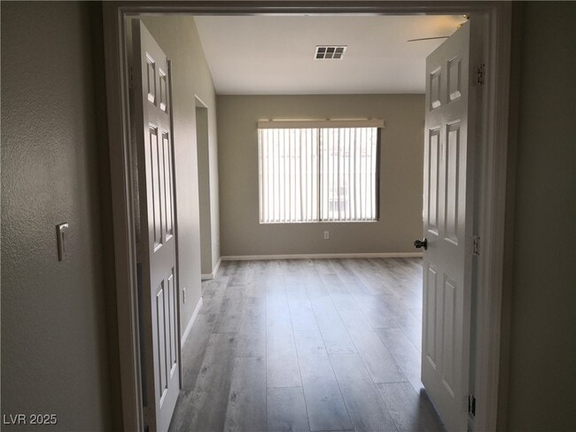 Building Photo - 8032 Villa Avada Ct