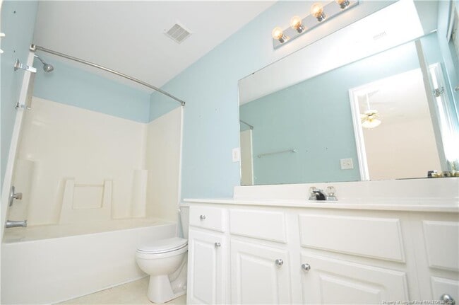 Building Photo - 2202 Plum Frost Dr