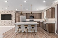 Building Photo - 2121 W Sonoran Desert Dr