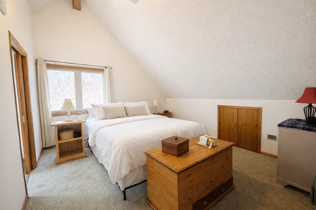 Building Photo - 844 Mount Kimberly Rd