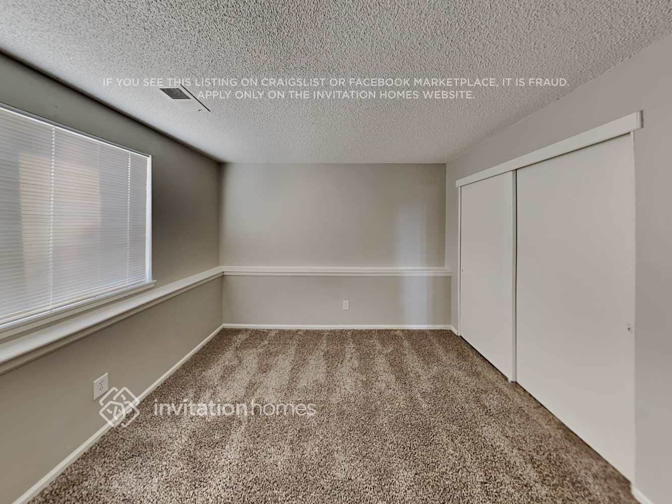 Building Photo - 5731 W 75th Pl