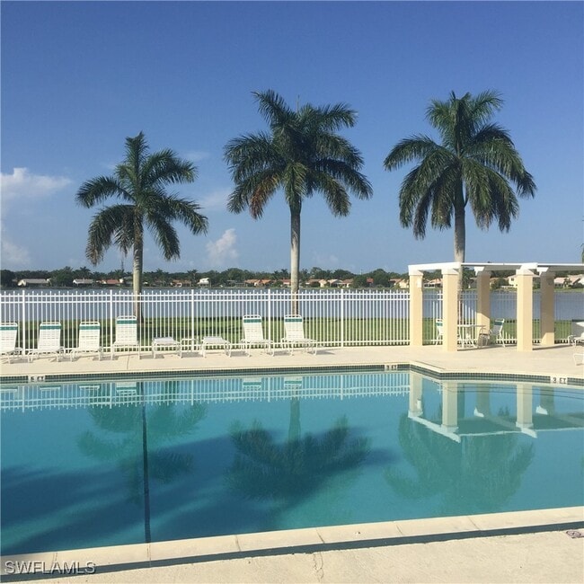 Building Photo - 7800 Emerald Cir