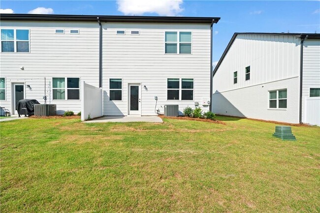 Building Photo - 4637 Cypress Landing Wy