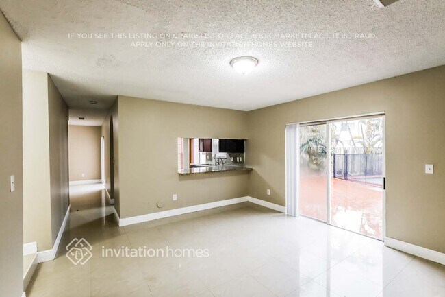 Building Photo - 15400 SW 59th St