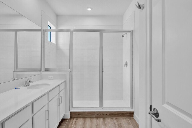 Building Photo - 14075 SW Thorens Dr