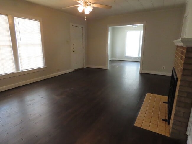 Building Photo - 1306 S Glenwood Blvd
