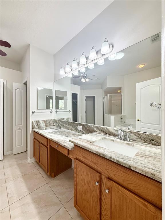 Building Photo - 30533 Lettingwell Cir