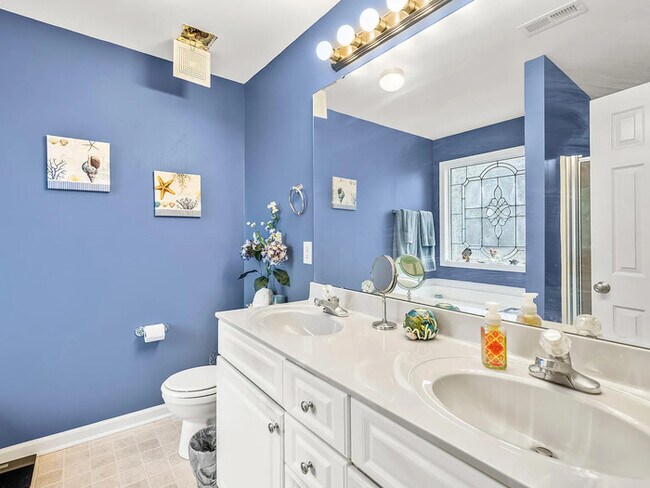 Building Photo - Earn Wealth While Leasing - Like a Homeowner - Lease to Own