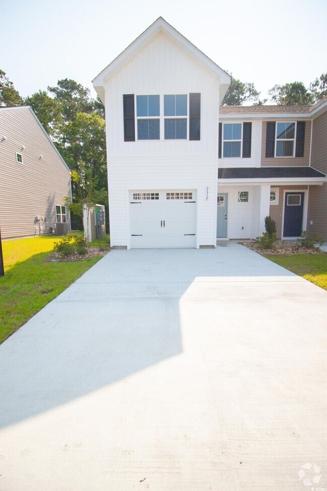 Building Photo - 261 Christiana Ln