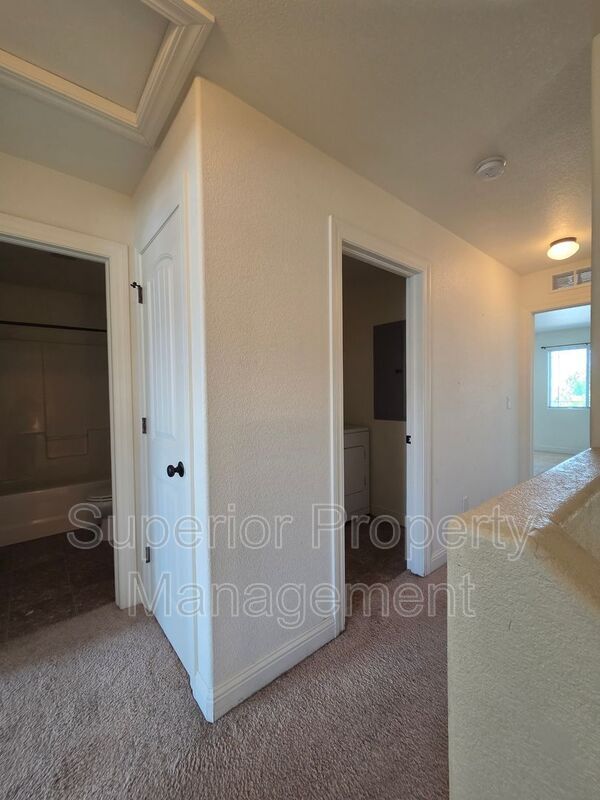 Building Photo - 3921 Gunsmoke Rd