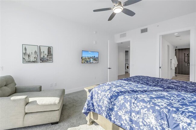 Building Photo - 777 3rd Ave N