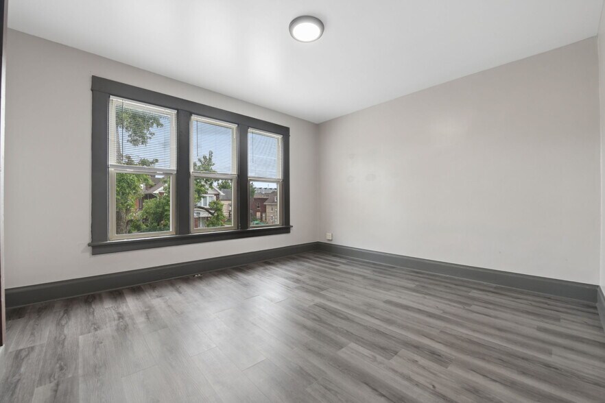 Building Photo - 168 Chittenden Ave