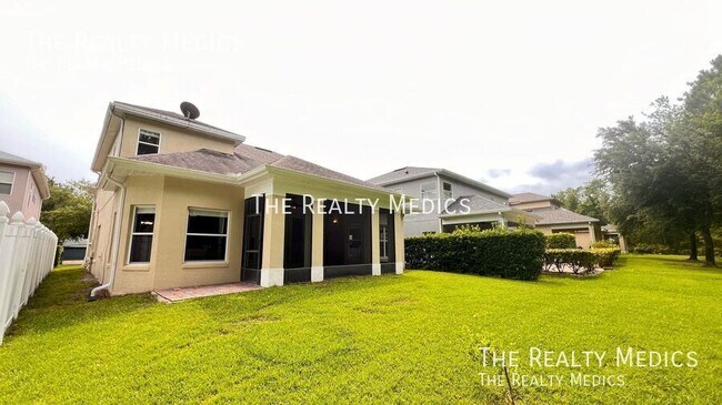 Building Photo - 10319 Willow Ridge Loop