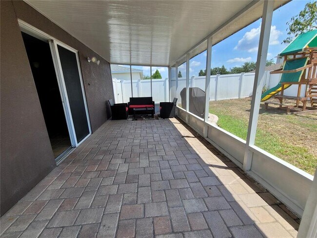 Building Photo - 5112 Dancing Bay Ln