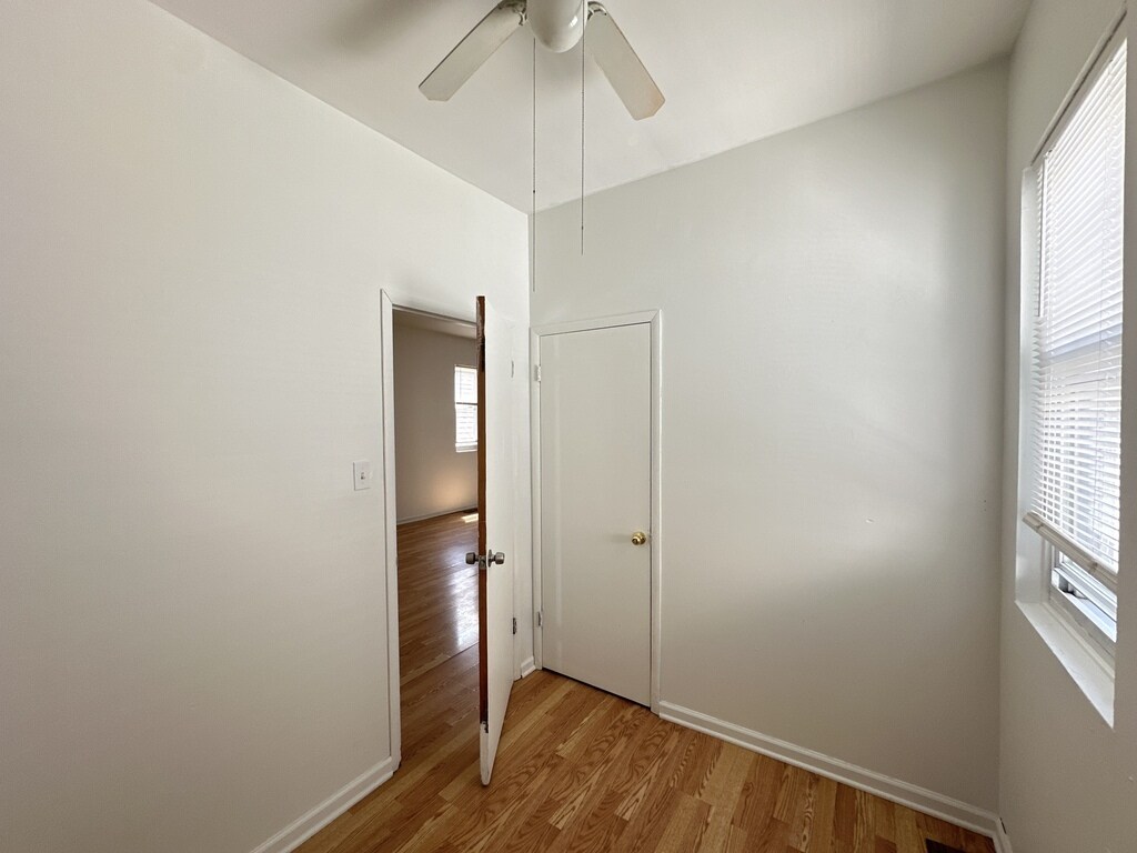 Building Photo - 1717 N Kimball Ave