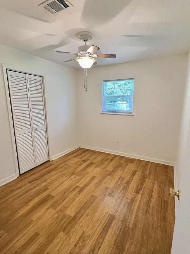 Building Photo - Charming 3-Bedroom, 2-Bathroom Home in Oce...